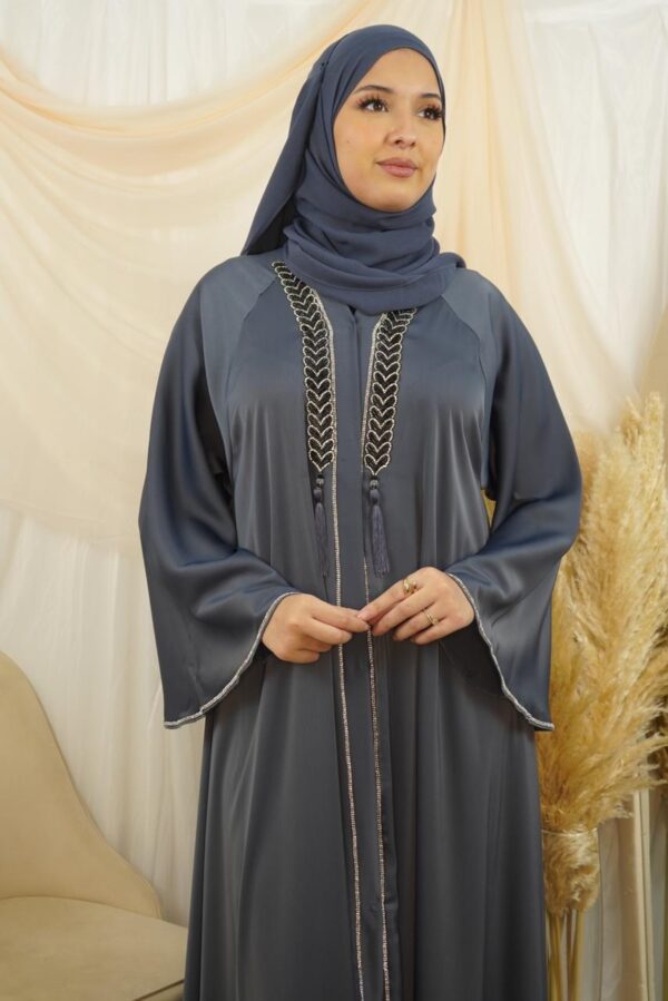 Abaya Anya